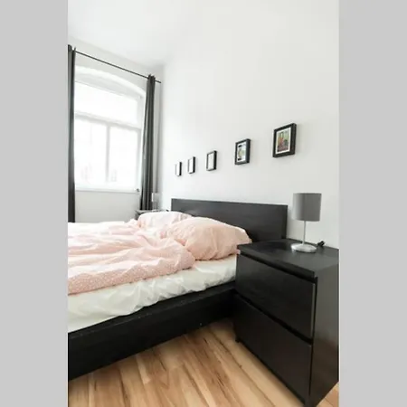 Modern & Stylish Hideout - Close To Everything * Düsseldorf